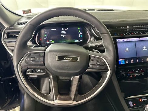 Used 2023 Jeep Grand Cherokee 4WD 4xe w/ Luxury Tech Group II image 15