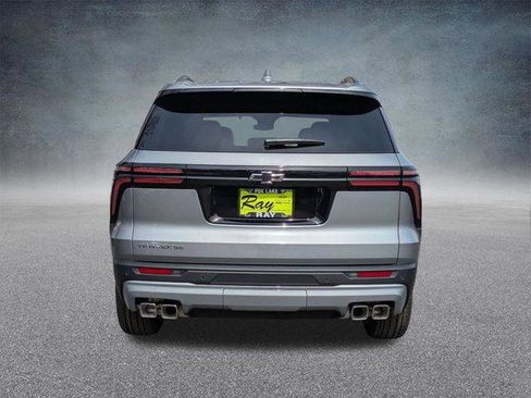 New 2026 Chevrolet Traverse LT image 5