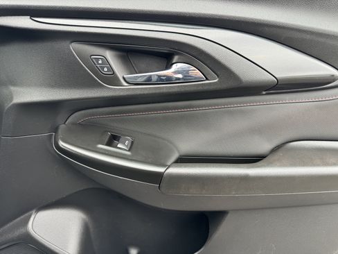 Used 2022 Chevrolet TrailBlazer RS image 23
