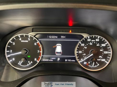 Used 2025 Nissan Rogue SV AWD/4WD image 45