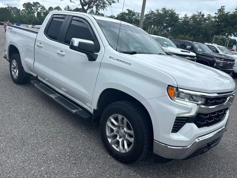 Certified 2022 Chevrolet Silverado 1500 LT w/ Protection Package AWD/4WD image 3