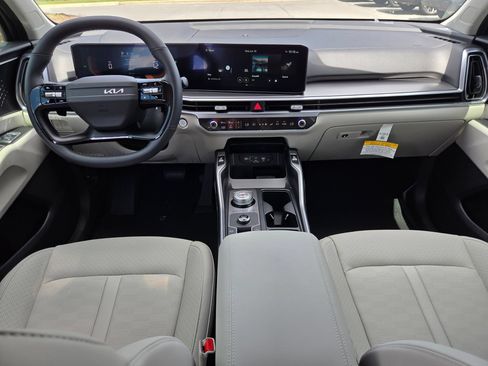 New 2026 Kia Sorento EX FWD image 10