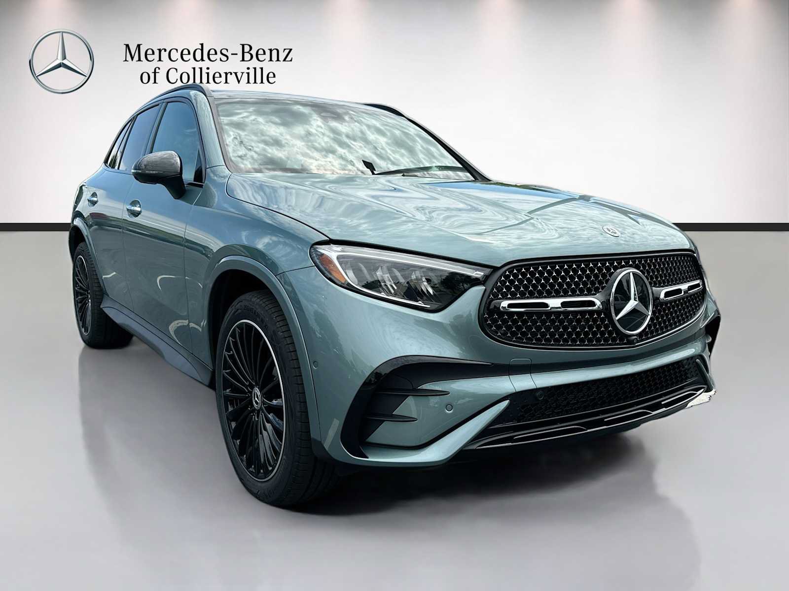 Used 2026 Mercedes-Benz GLC 300 image 3