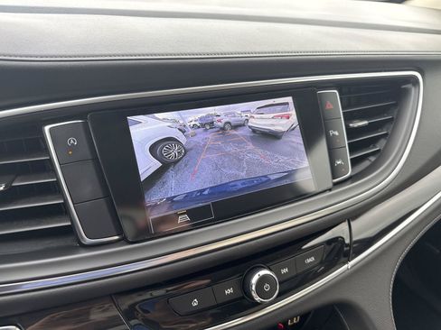 Used 2023 Buick Enclave Essence w/ Experience Buick Package FWD image 23