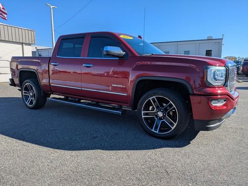 Used 2018 GMC Sierra 1500 Denali image 3