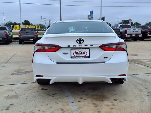 Certified 2024 Toyota Camry SE FWD image 7