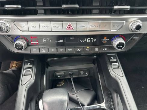 Used 2023 Kia Telluride S w/ S Sunroof Package AWD/4WD image 21