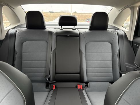 New 2026 Volkswagen Jetta SE image 19