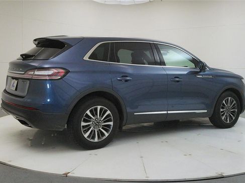 Used 2019 Lincoln Nautilus Select image 7