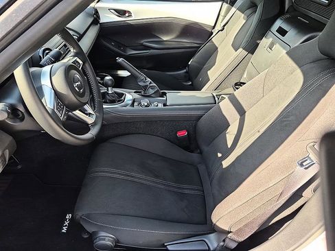 New 2026 MAZDA MX-5 Miata Club w/ Interior Package RWD image 15