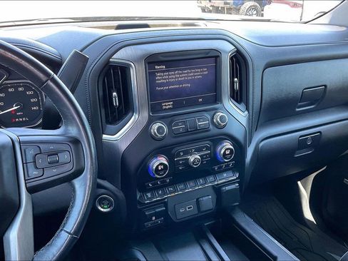 Used 2022 GMC Sierra 3500 Denali image 9