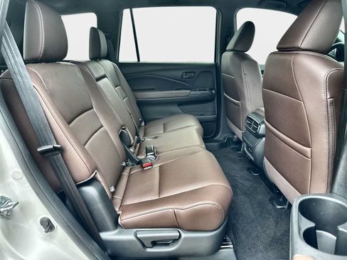 Used 2025 Honda Passport EX-L image 20