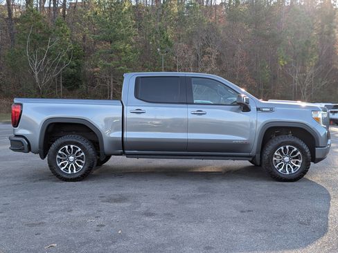 Used 2021 GMC Sierra 1500 AT4 w/ AT4 Premium Package image 10