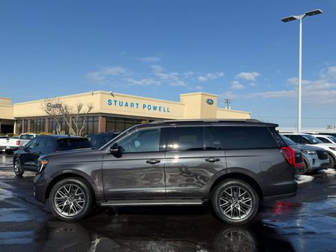 New 2026 Ford Expedition Platinum w/ Stealth Appearance Package AWD/4WD image 26