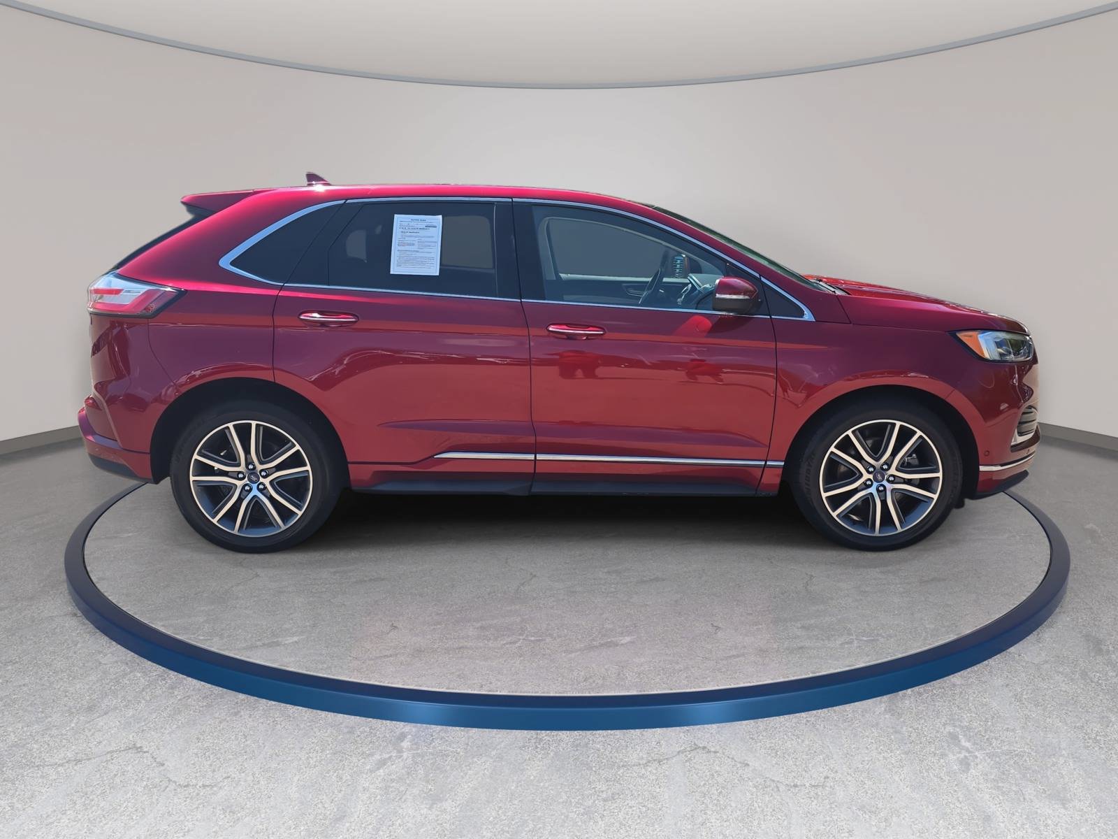 Used 2019 Ford Edge Titanium w/ Equipment Group 301A AWD/4WD image 4