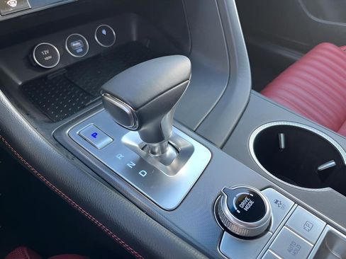 Used 2024 Genesis G70 2.5T w/ Sport Prestige Package image 29