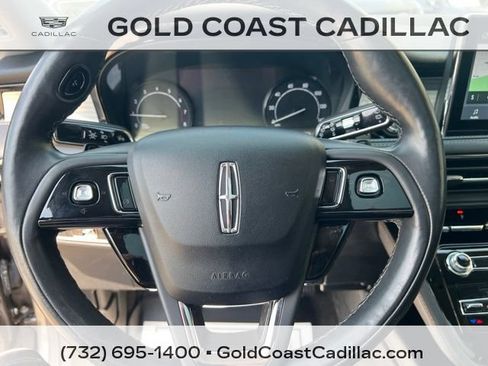 Used 2022 Lincoln Corsair AWD w/ Premium Package image 19