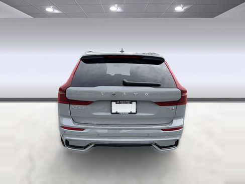 New 2026 Volvo XC60 T8 Ultra w/ Protection Package Premier AWD/4WD image 10