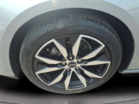 Used 2024 Chevrolet Malibu RS FWD image 11