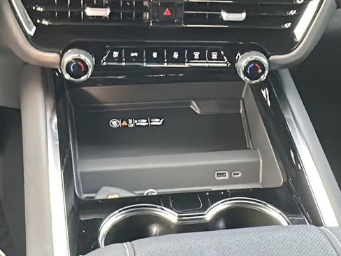 New 2026 Chevrolet Tahoe Premier image 23