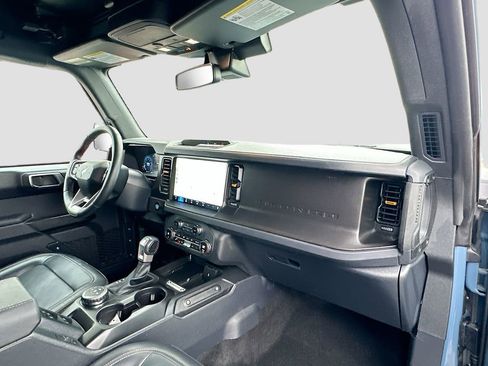 Used 2025 Ford Bronco Outer Banks AWD/4WD image 29