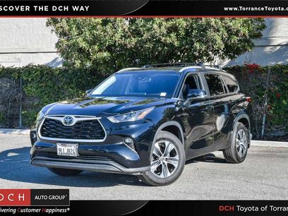 Used 2024 Toyota Highlander XLE