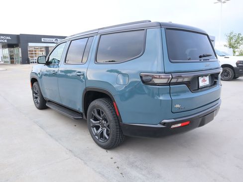 New 2026 Jeep Grand Wagoneer 4WD image 25