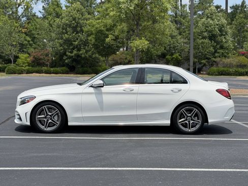 Used 2019 Mercedes-Benz C 300 Sedan image 4