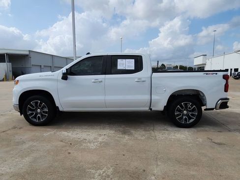 Used 2023 Chevrolet Silverado 1500 LT AWD/4WD image 4