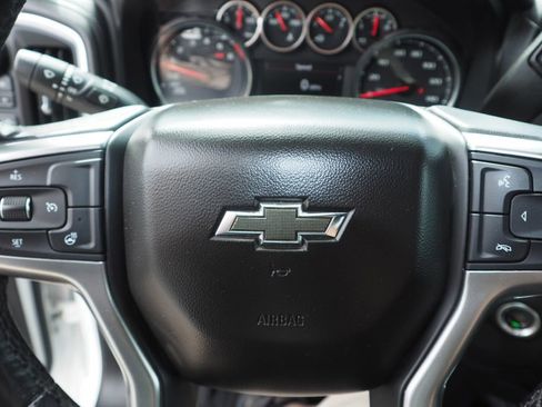 Used 2020 Chevrolet Silverado 1500 LT Trail Boss AWD/4WD image 29