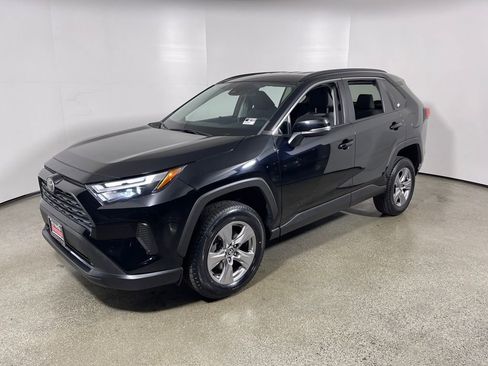 Certified 2023 Toyota RAV4 XLE image 7