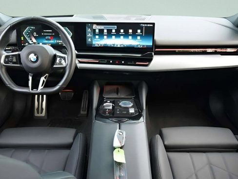 Used 2024 BMW 530i xDrive 530i xDrive image 35