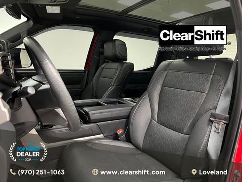 Used 2025 Toyota Tundra Limited w/ TRD Off-Road Package AWD/4WD image 19