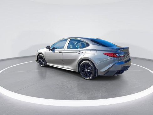 Certified 2025 Toyota Camry SE image 8