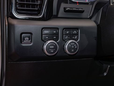 Used 2026 GMC Sierra 2500 Denali Ultimate AWD/4WD image 20