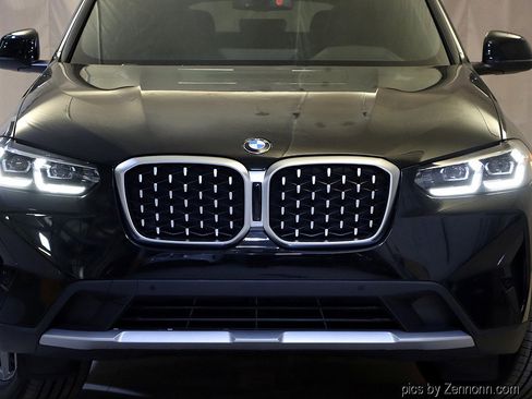 New 2025 BMW X4 xDrive30i w/ Premium Package image 6