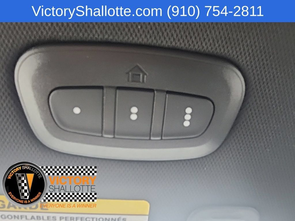 Used 2025 Jeep Grand Cherokee Limited w/ Luxury Tech Group II AWD/4WD image 39