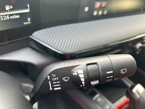 New 2026 Nissan Kicks SR w/ SR Premium Package AWD/4WD image 18