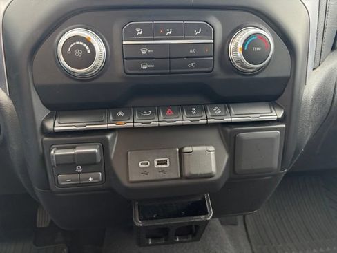 Used 2019 GMC Sierra 1500 Elevation w/ X31 Off-Road Package AWD/4WD image 29