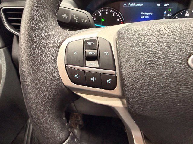 Used 2024 Ford Explorer XLT w/ XLT Sport Appearance Package AWD/4WD image 32