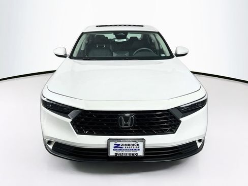 Used 2023 Honda Accord EX image 2