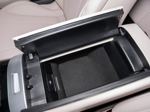 Certified 2026 Mercedes-Benz CLE 300 4MATIC Coupe image 22