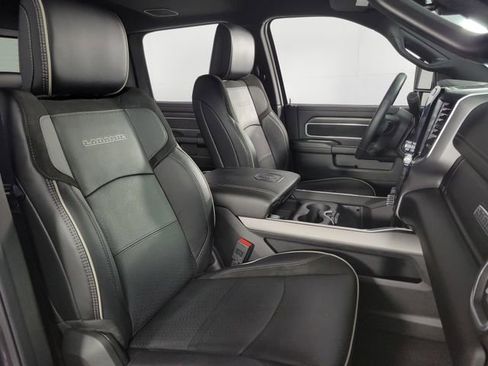 Used 2024 RAM 2500 Laramie w/ Night Edition image 21