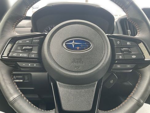 Used 2025 Subaru Forester Touring w/ Popular Package - Touring image 18