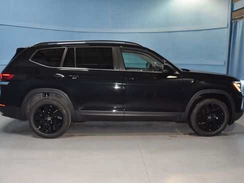 New 2026 Volkswagen Atlas SE image 18