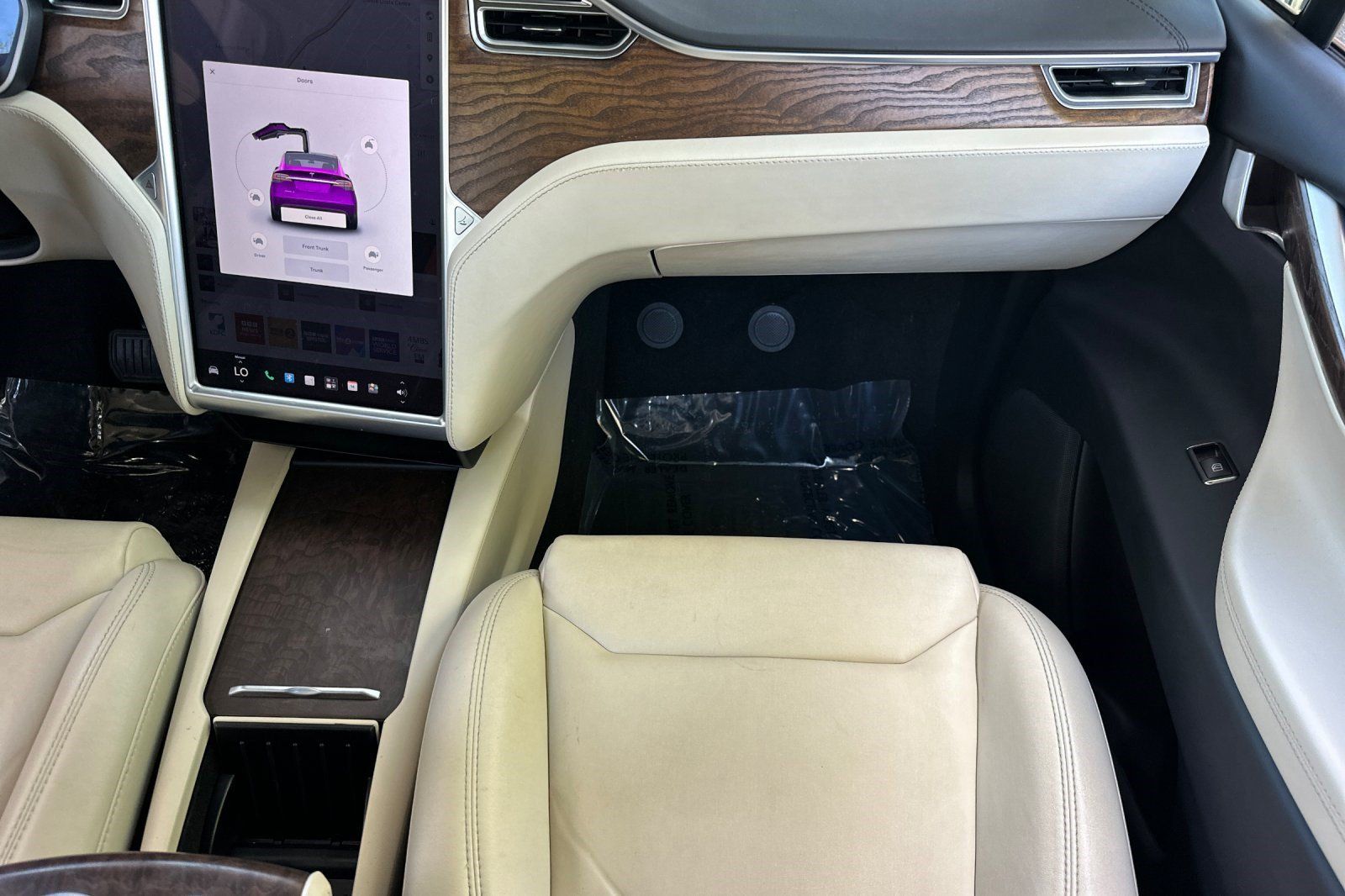 Used 2018 Tesla Model X 75D AWD/4WD image 20