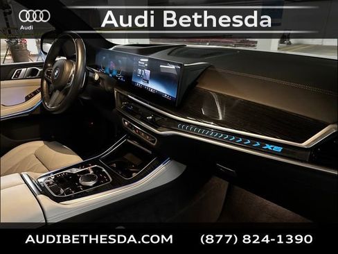 Used 2024 BMW X5 xDrive50e w/ M Sport Package AWD/4WD image 11
