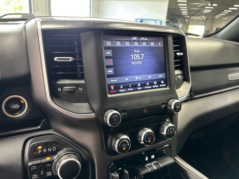Used 2020 RAM 1500 Big Horn AWD/4WD image 16