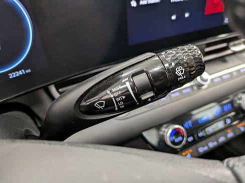 Certified 2023 Hyundai Elantra SEL w/ Convenience Package FWD image 19