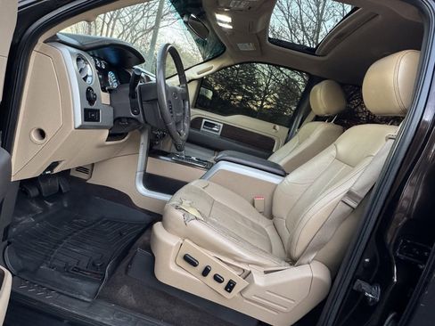 Used 2014 Ford F150 Lariat w/ Equipment Group 502A Luxury image 15